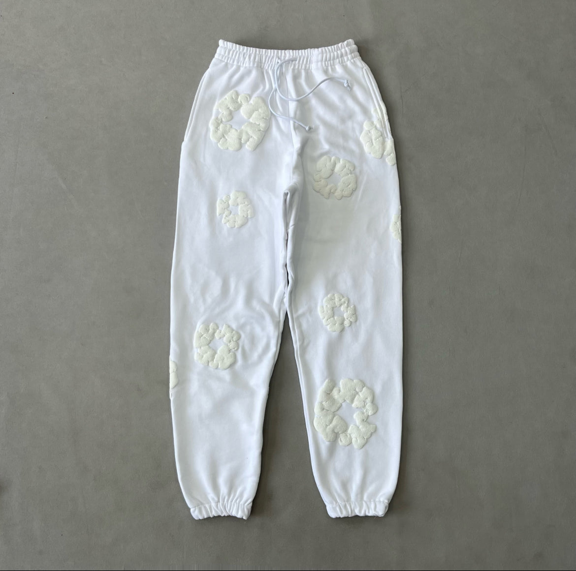 Denim Tear Cotton Wreath Sweatpants