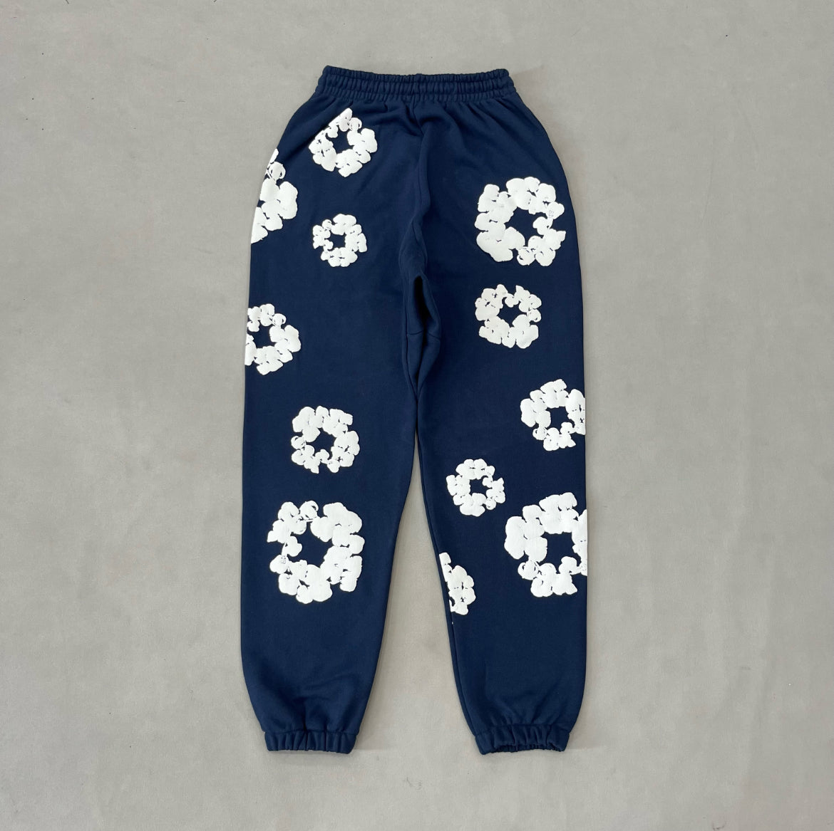 Denim Tear Cotton Wreath Sweatpants