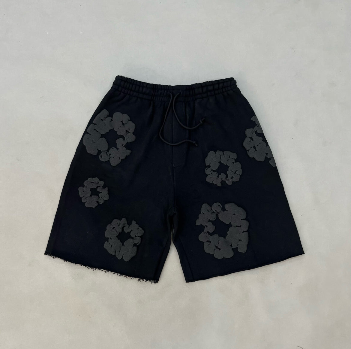 Denim Tear Cotton Wreath Shorts