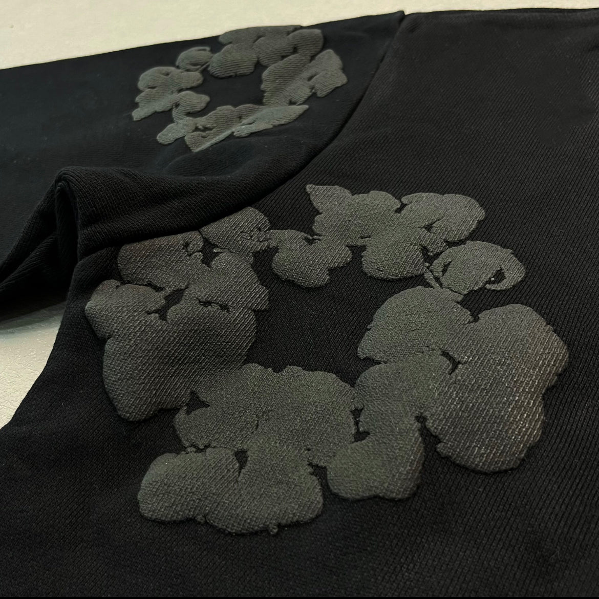 Denim Tear Cotton Wreath Hoodie