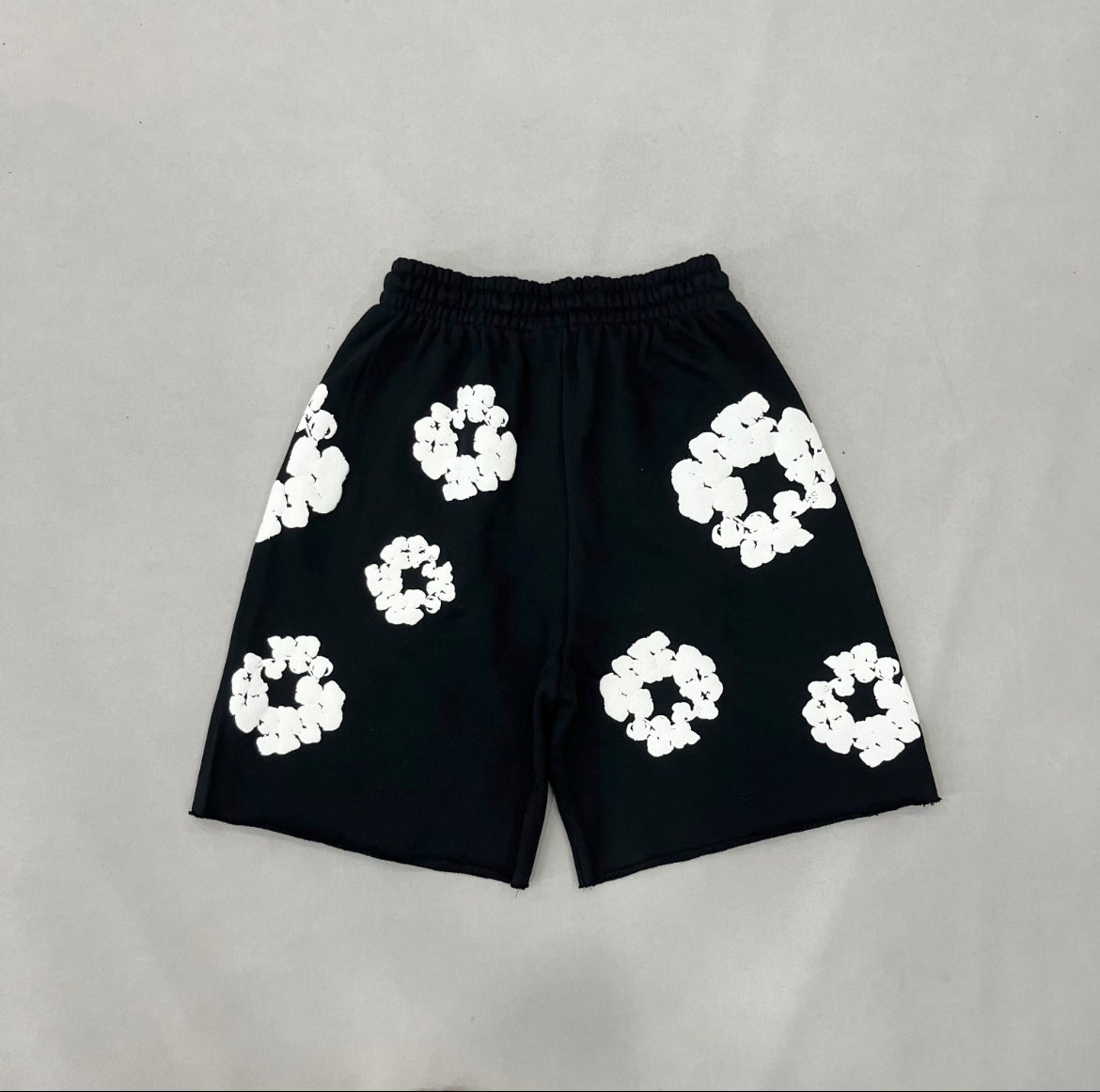 Denim Tear Cotton Wreath Shorts
