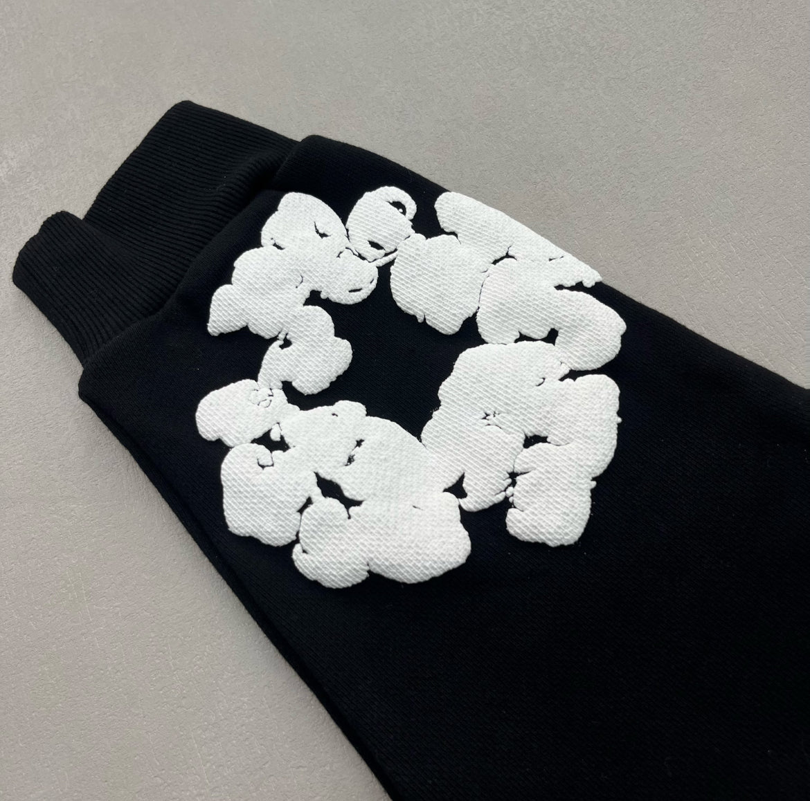 Denim Tear Cotton Wreath Hoodie