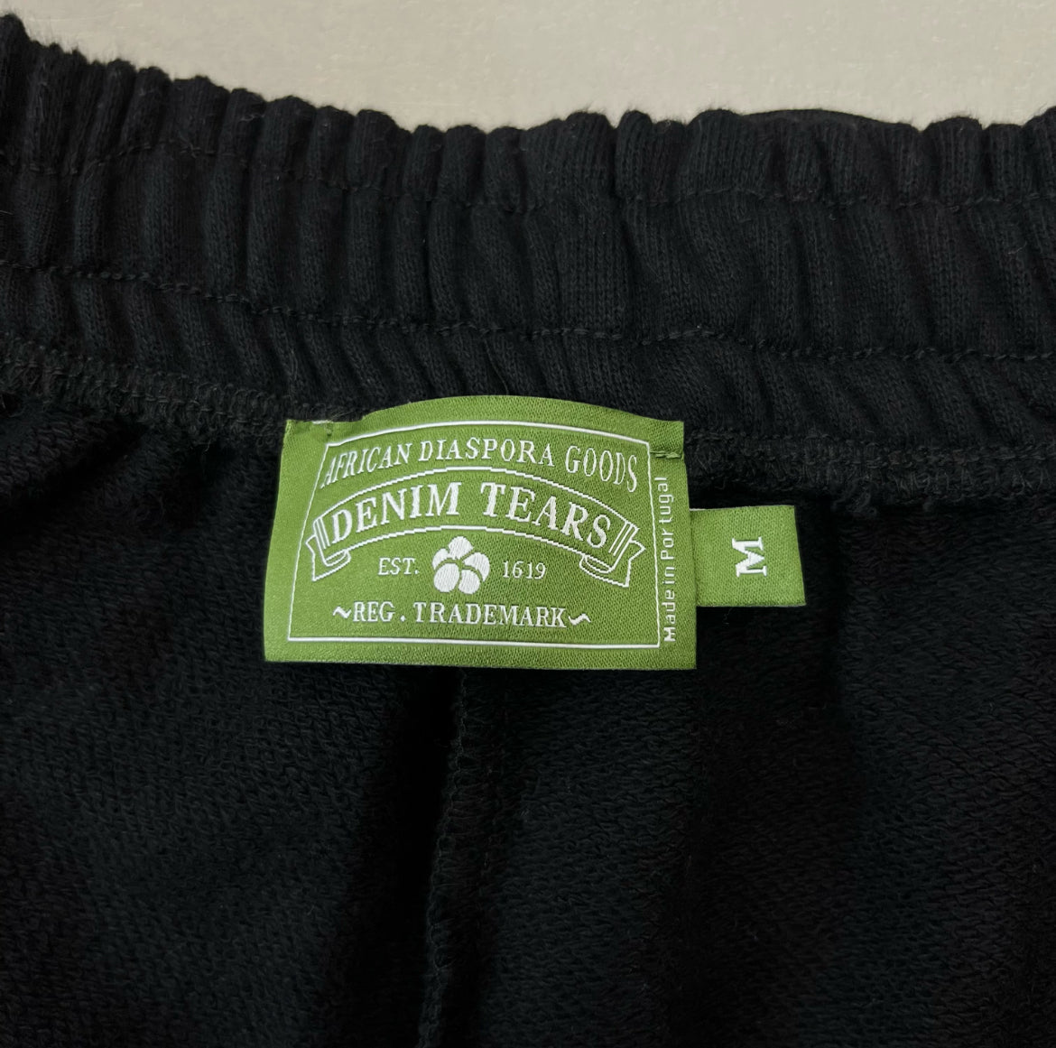 Denim Tear Cotton Wreath Sweatpants